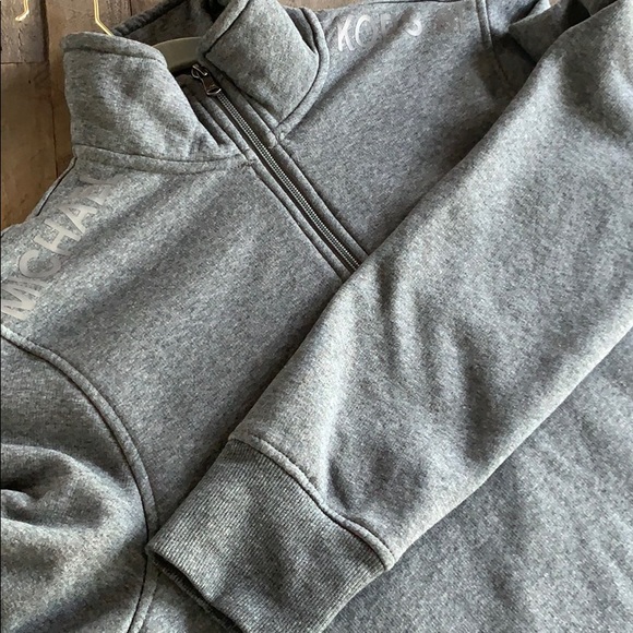 Michael Kors Sweater - Picture 8 of 8